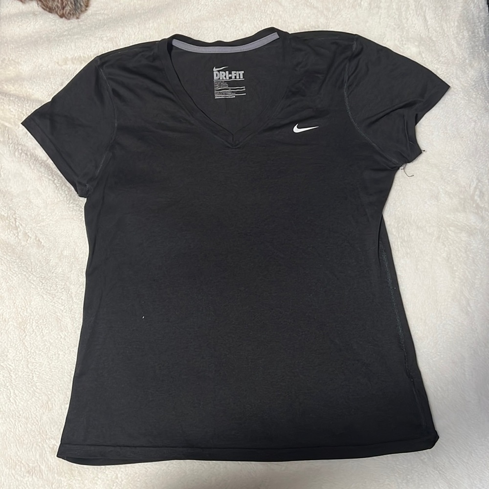 NIKE DRI-FIT SHIRT